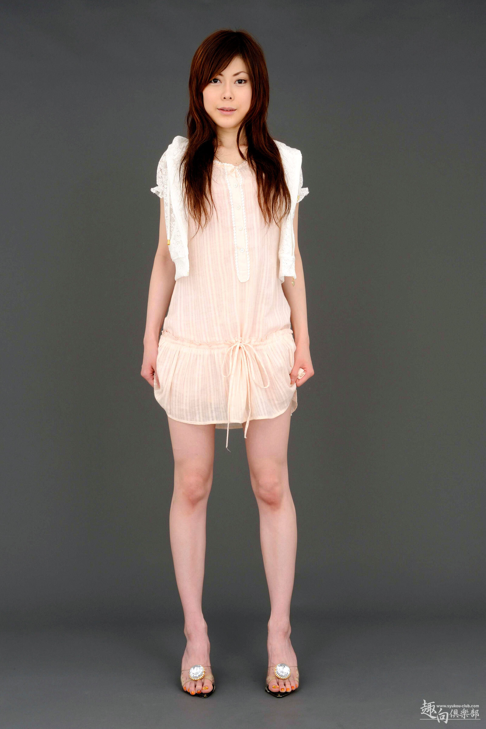 [Syukou-Club] 2013.11.07 Digi-Girl No.152 初脫ぎ素人4 純花しおん 1